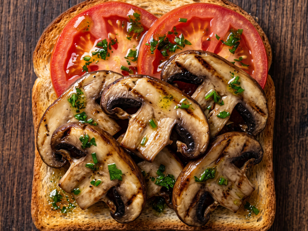 Barbecue Flats mit Tomate und Kräuteröl