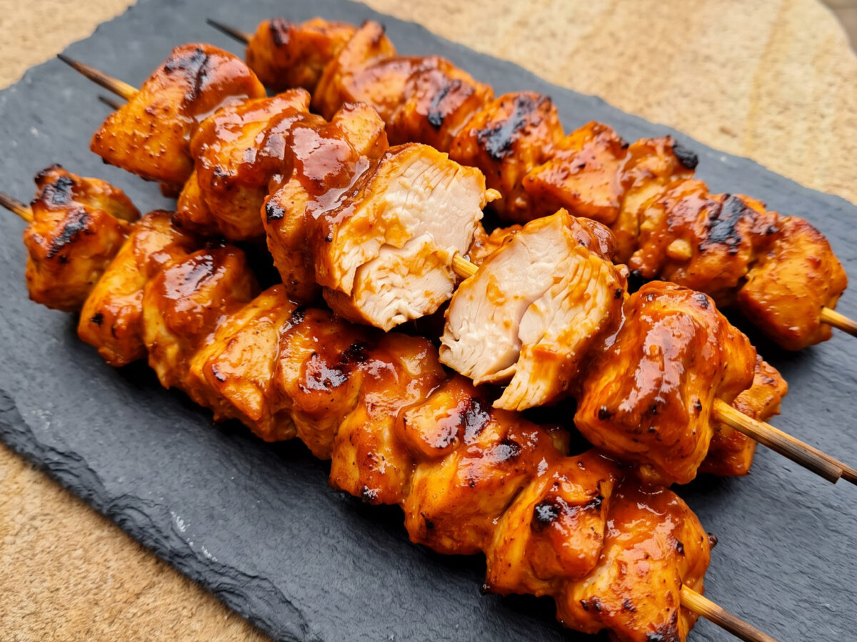 Buffalo-Chicken-Spieße vom Grill
