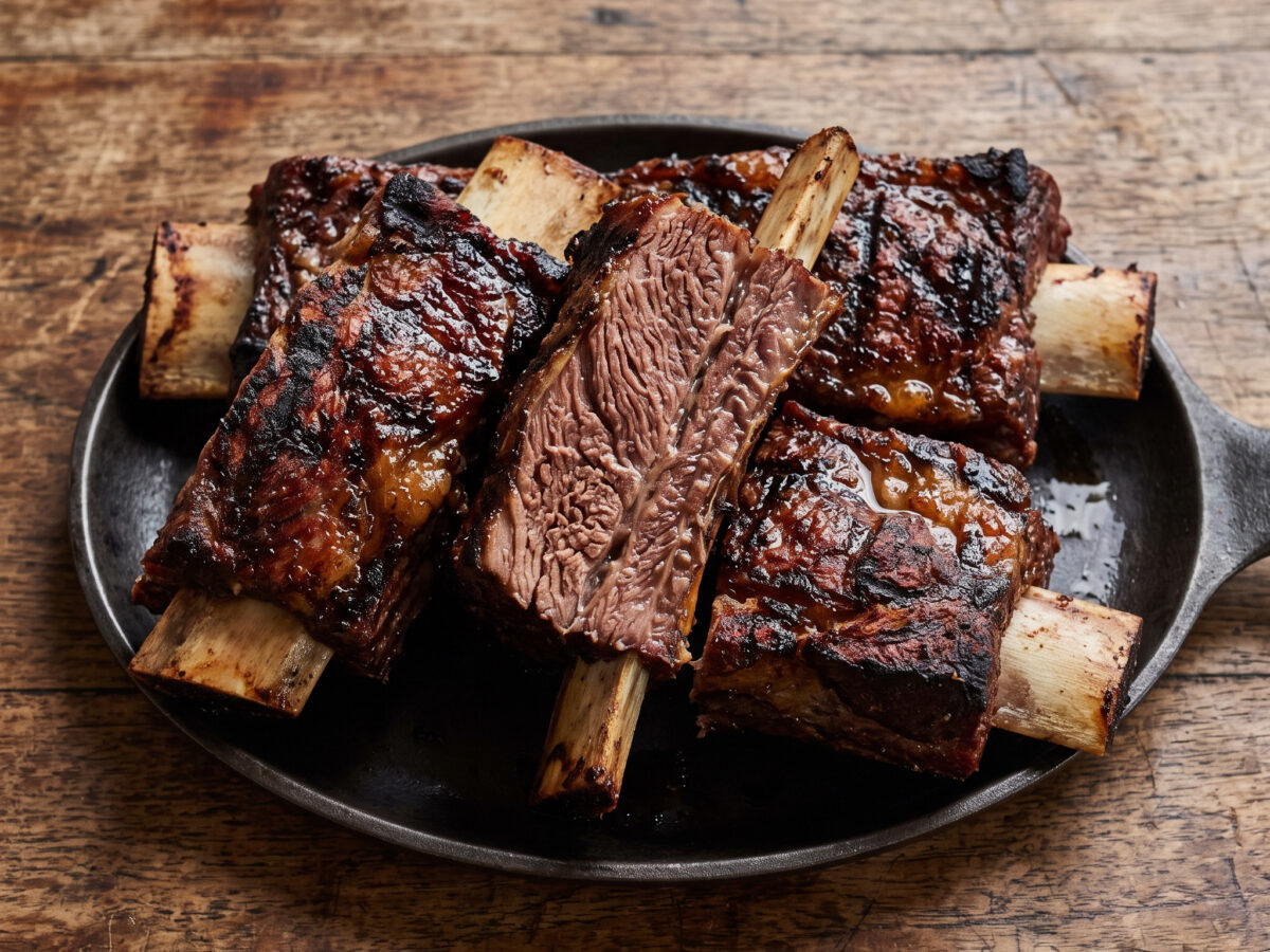 Costillas de res al carbón