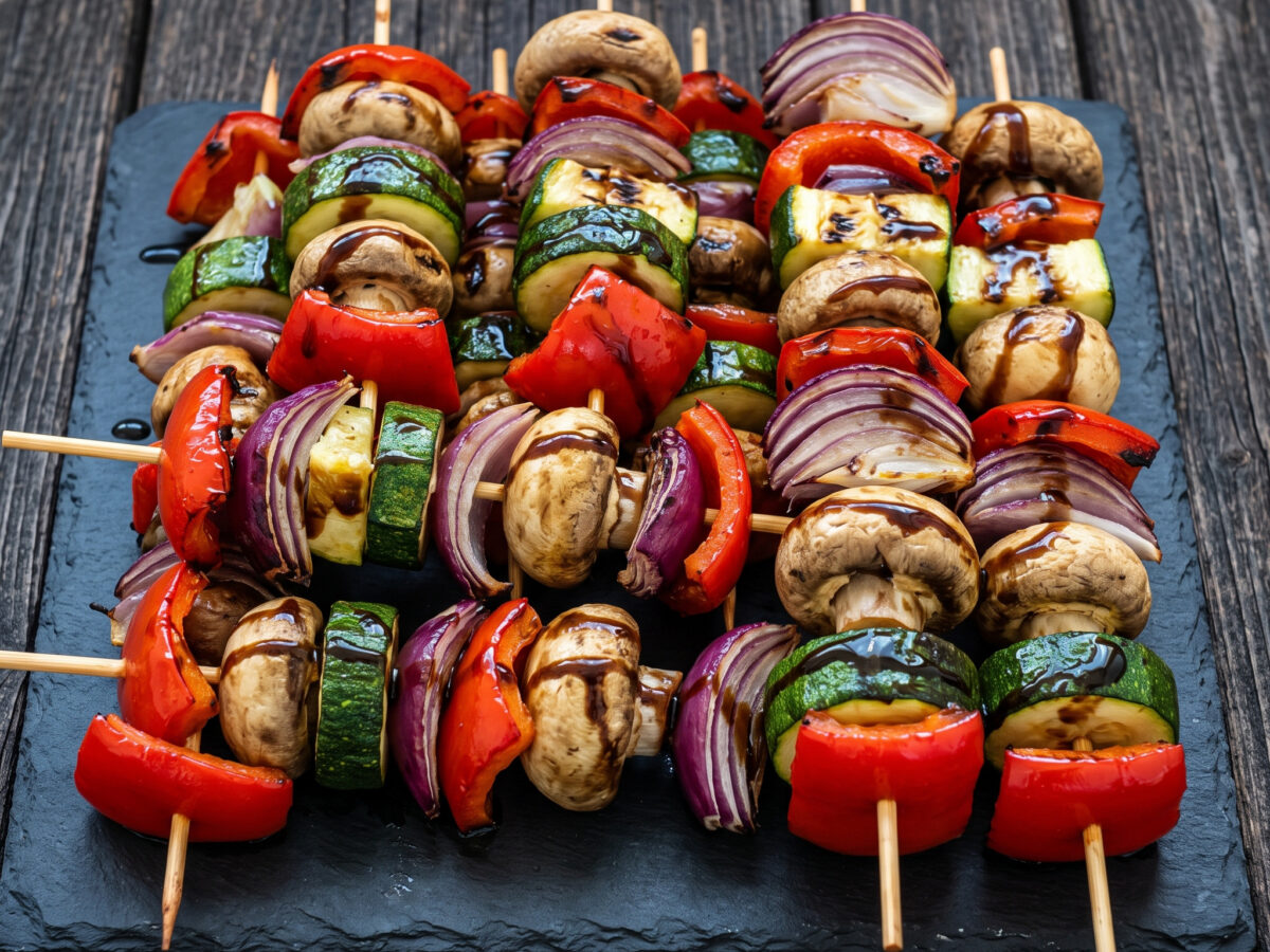 Espetadas de legumes mit Balsamico-Glasur
