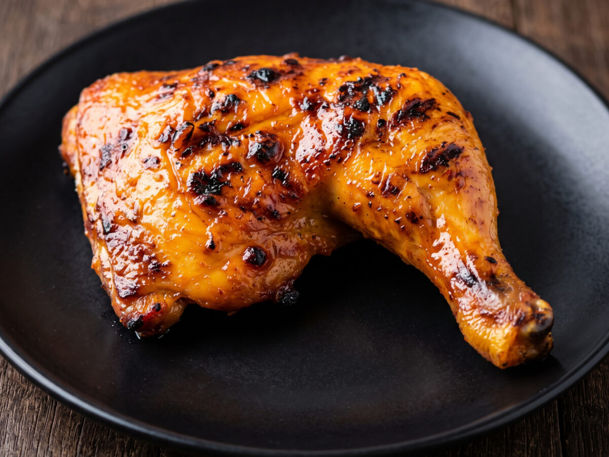 Orange Röstnoten vom philippinischen Grill