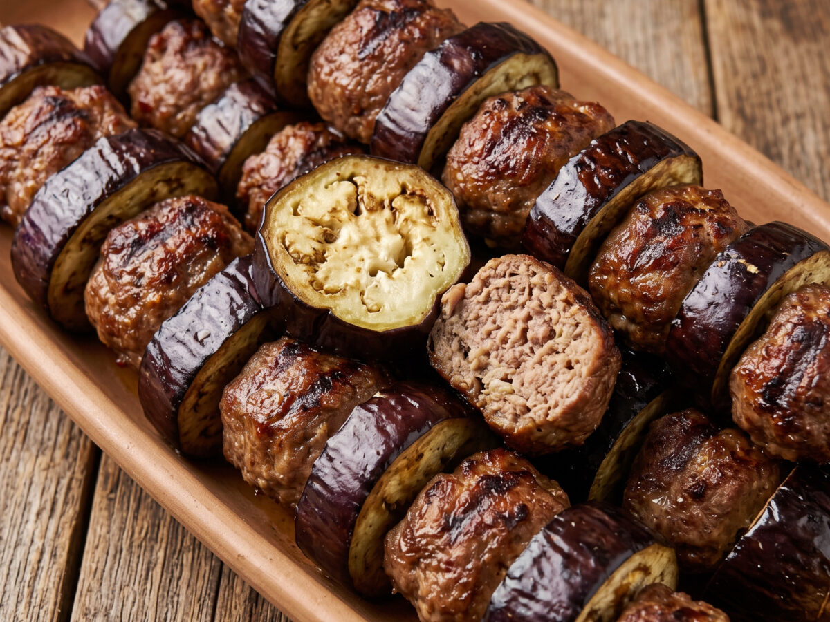 Patlıcanlı Kebap über glühender Kohle
