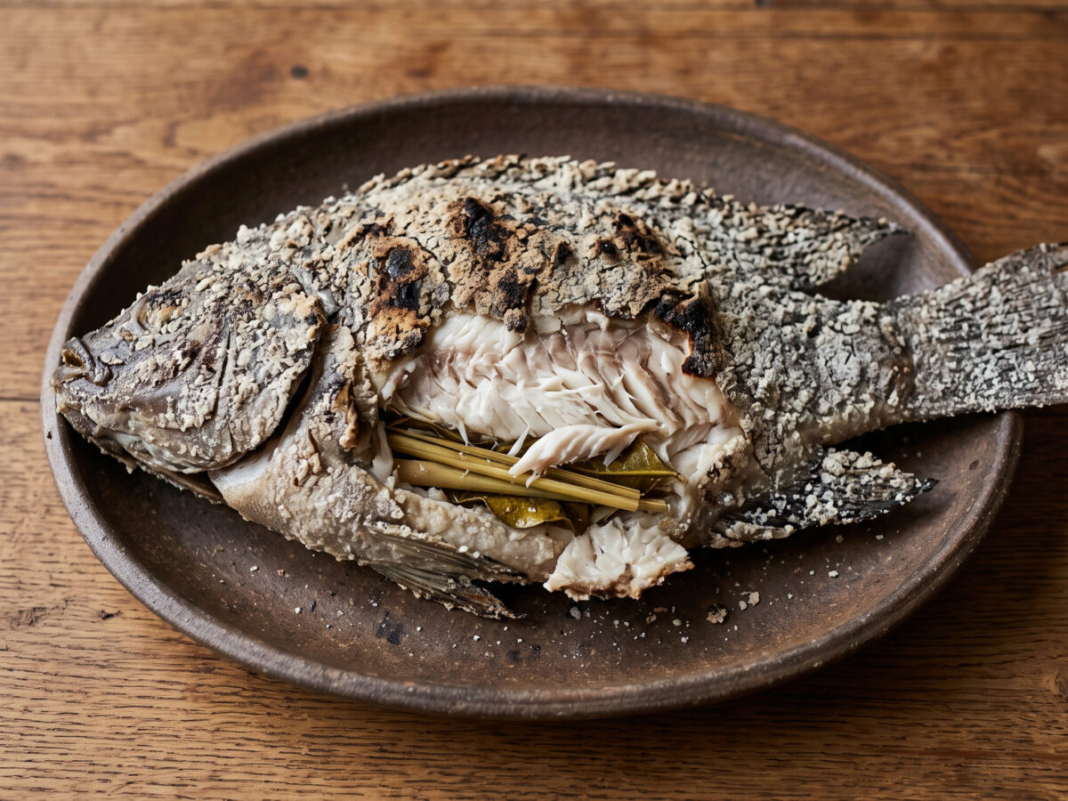 Pla Pao mit ganzem Tilapia