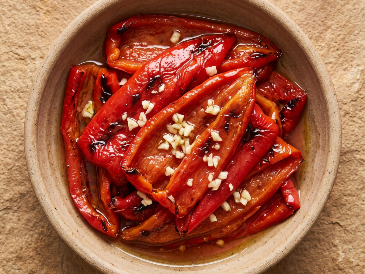 Rauchige Paprika, griechisch serviert