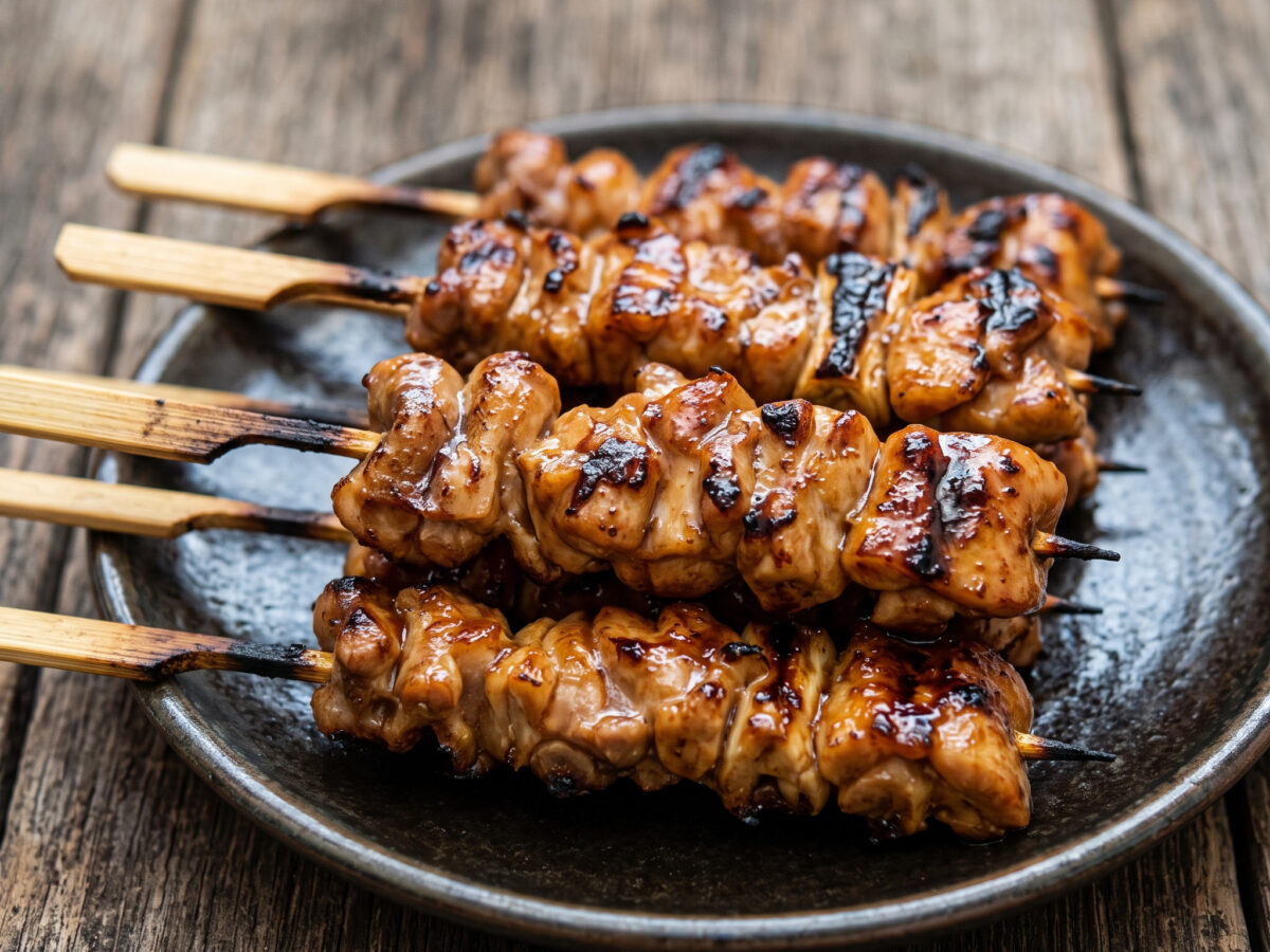 Yakitori Momo vom Grill